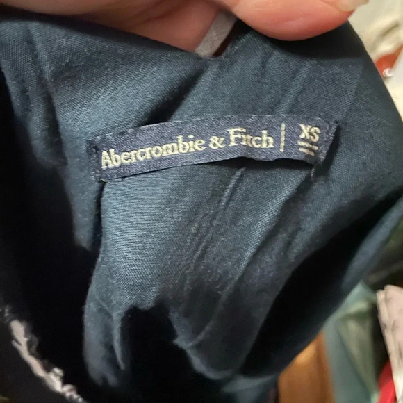 ABERCROMBIE & FITCH STRAPPY FLORAL DRESS - Picture 3 of 4